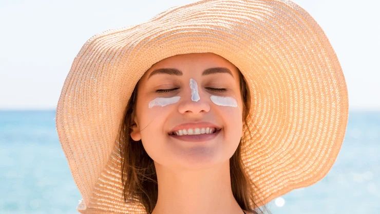 Lindungi Kulit dari Radiasi Matahari, Inilah Jenis Sunscreen Cocok untuk Kulit Berminyak