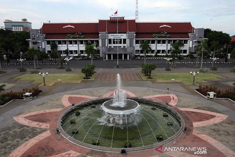 Pemkot Surabaya Klarifikasi Viralnya Isu Pegawai Kecamatan Akan Pagari Batas Halaman Masjid Al Hidayah