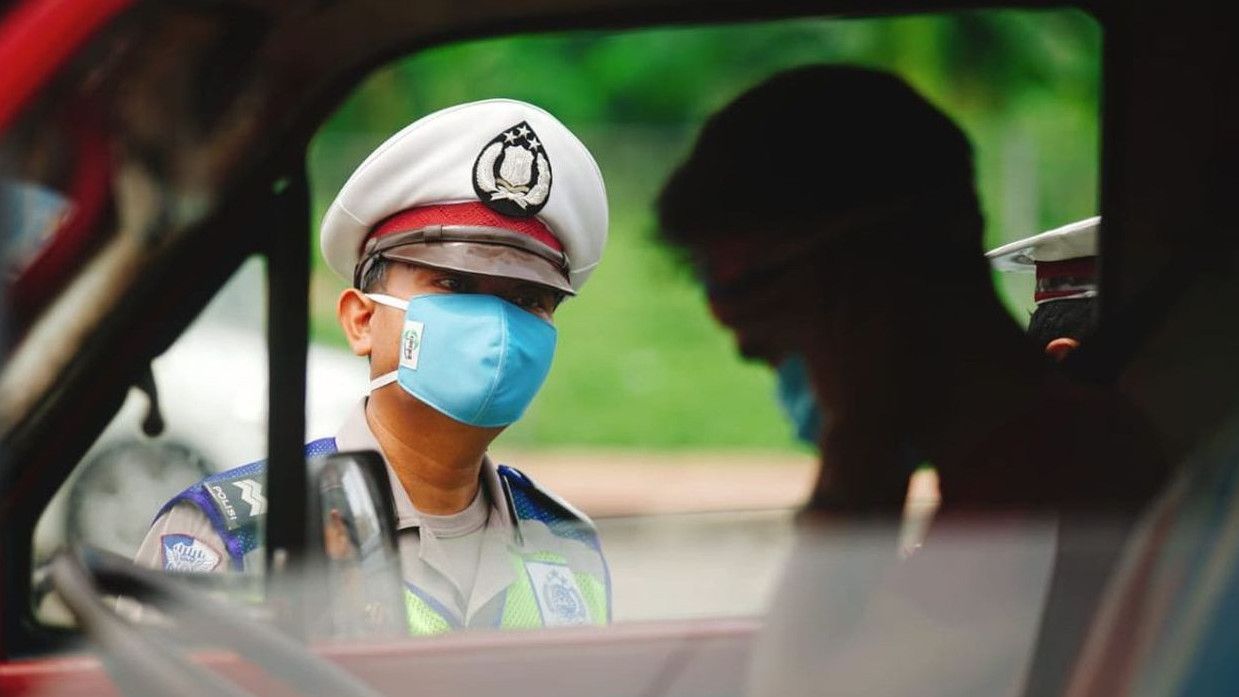 Relawan yang Viral Disetop Polantas Saat Kawal Ambulans di Jaksel Ditilang