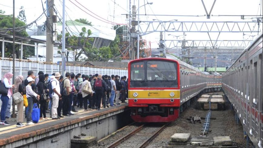 Cek Kepadatan Gerbong KRL Lewat C-Access untuk Memaksimalkan Ruang Gerbong