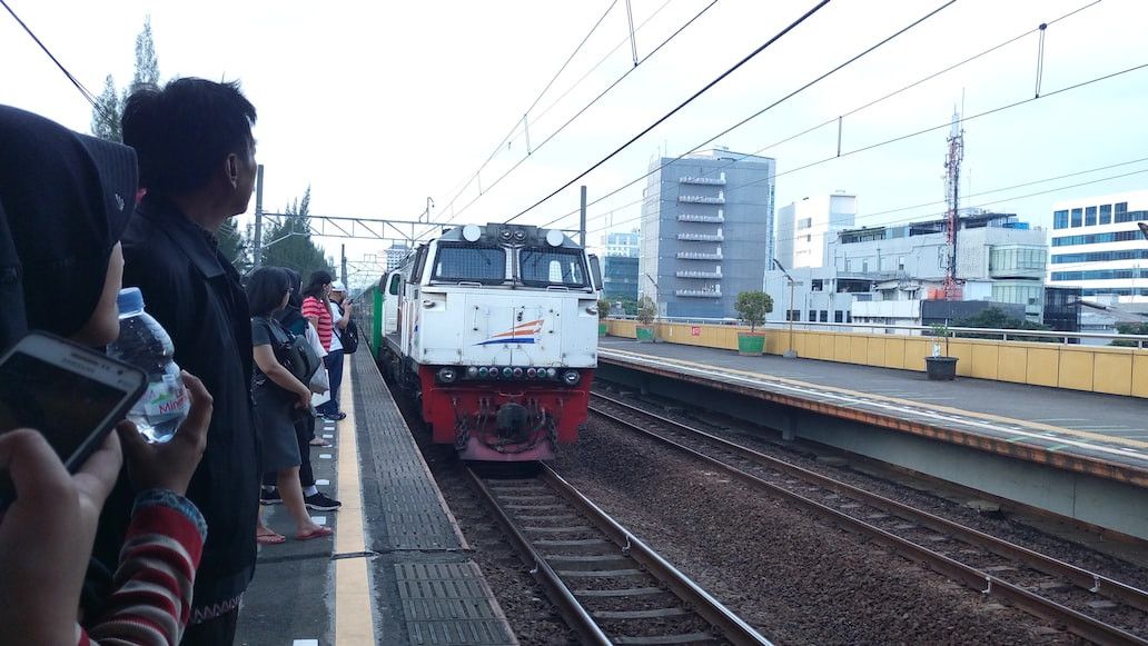 Ini Sanksi Penumpang KA Kebablasan dari Stasiun Tujuan, Bisa Kena Denda!