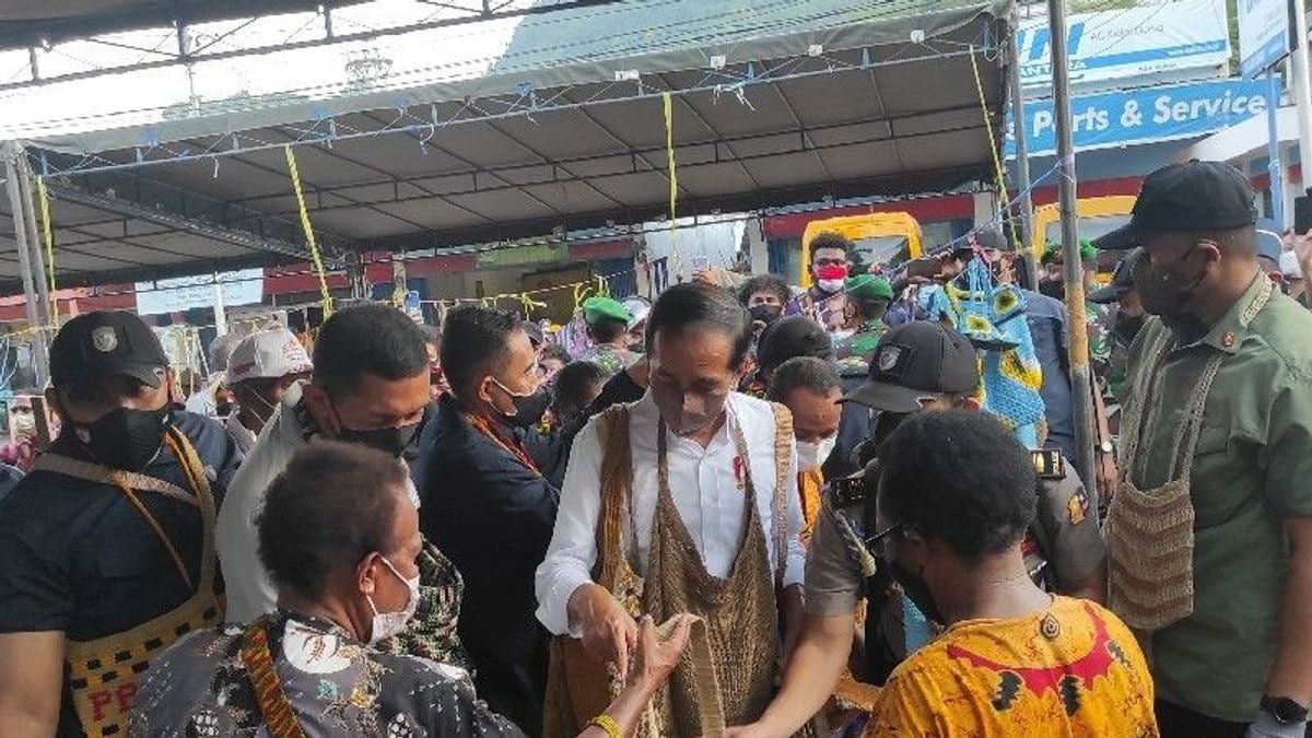 Mengenal Produk UMKM Potensial Daerah Papua: Mulai dari Noken hingga Sagu