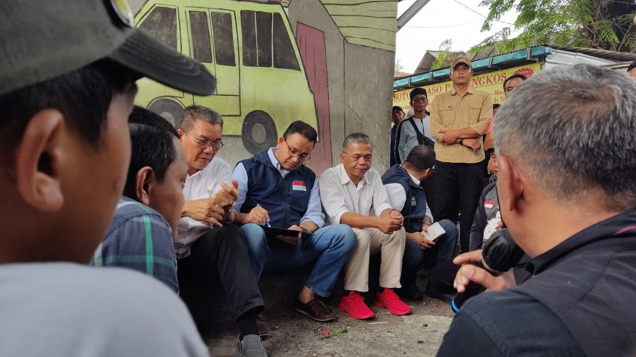 Momen Anies Dicurhati Sopir Angkot Saat Blusukan di Terminal Baranangsiang Bogor