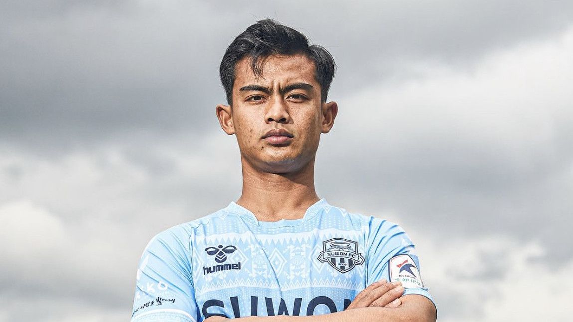 Pratama Arhan Tampil Gagah Pakai Jersey Baru Suwon FC, Netizen Gagal Fokus Hal Ini