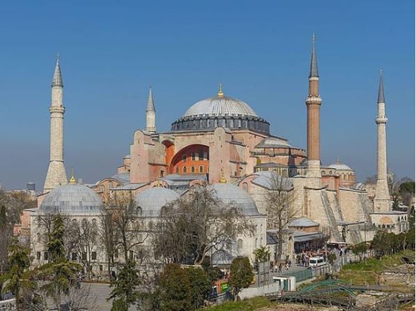 Hagia Sophia Siap Kumandangkan Adzan Shalat Jumat Pertama Besok