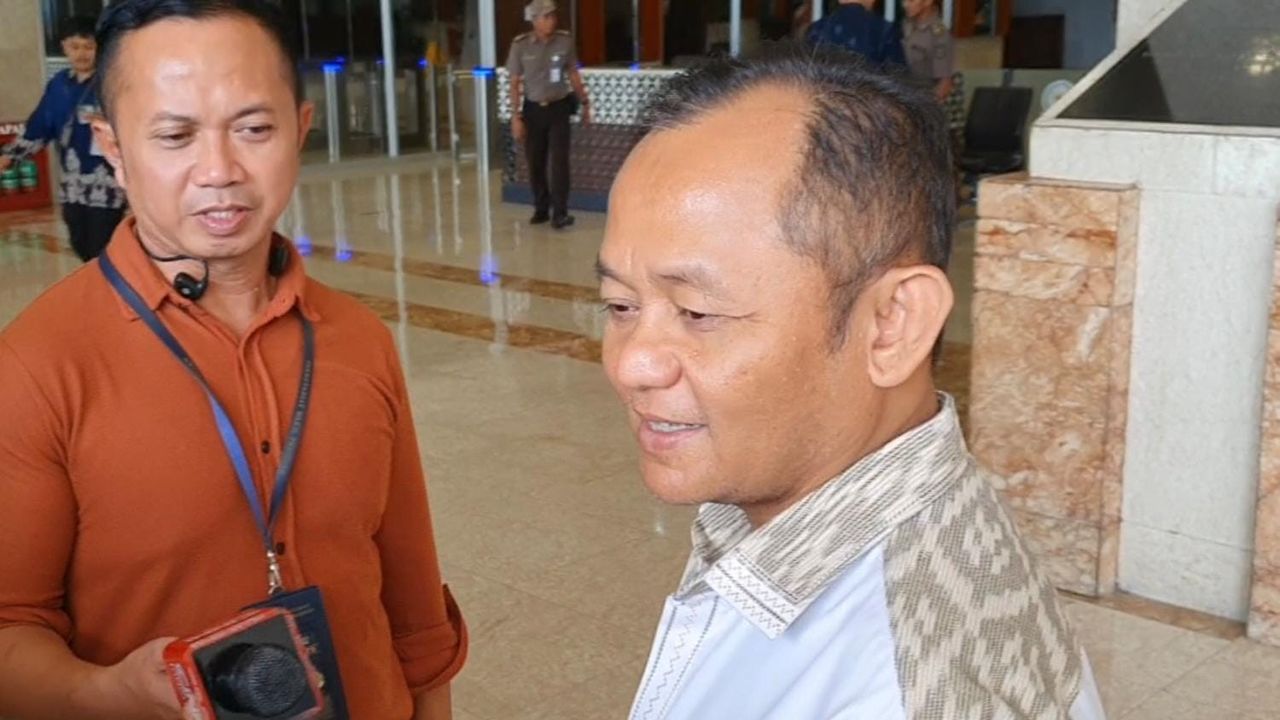 Golkar Lega UI Minta Bahlil Revisi Disertasi, Sekjen: Sejak Awal Jadi Sarat Politik