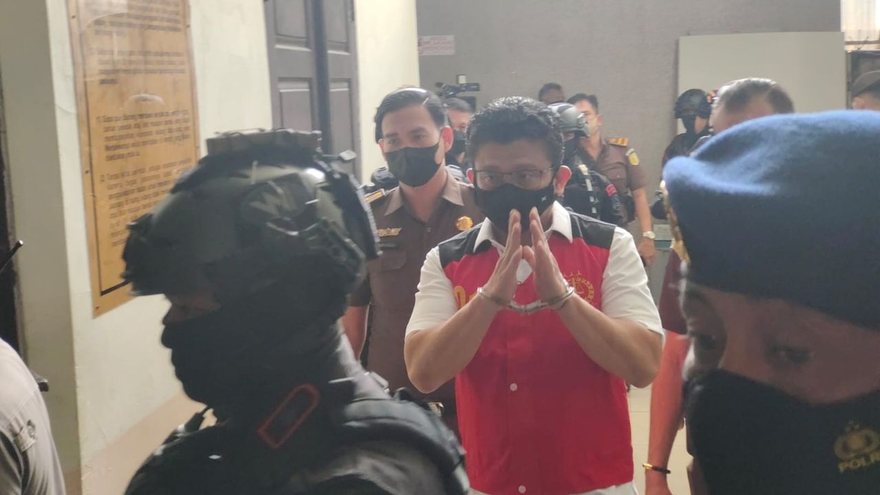 Pengakuan Eks Ajudan Ferdy Sambo Ambil Handphone Milik Brigadir J: Atas Perintah Kompol Chuck Putranto