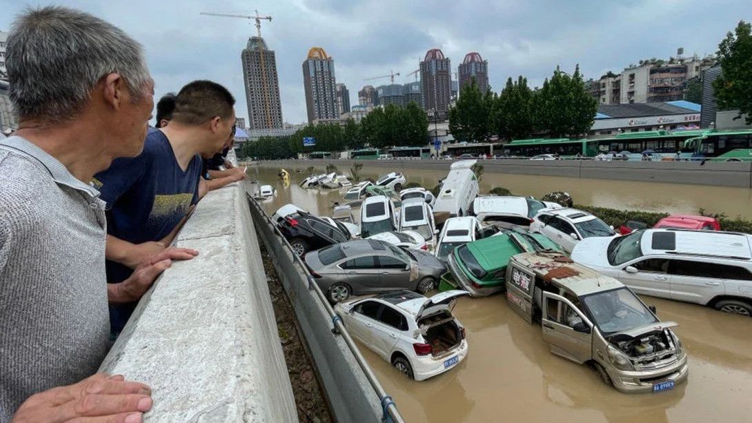 China Dilanda Bencana, 80 Ribu Orang Mengungsi Akibat Banjir