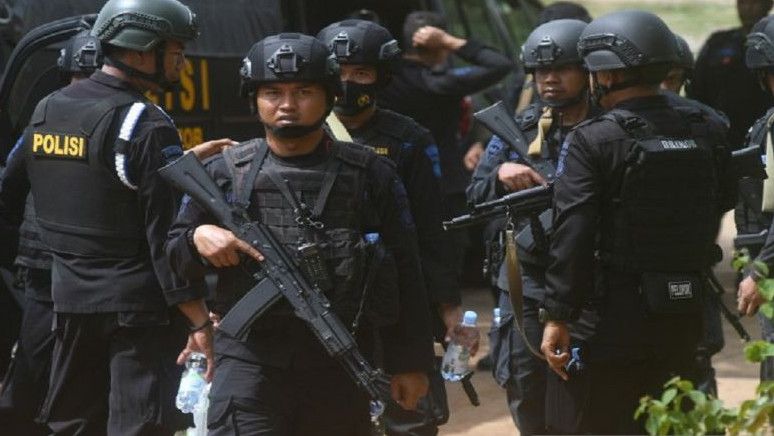 Densus 88 Antiteror Tangkap 6 Orang Terduga Teroris Jamaah Islamiyah Sumatera Selatan