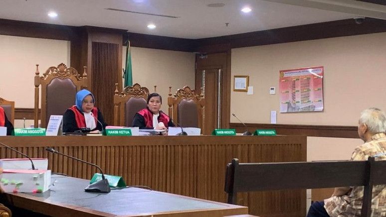 Eks Dirjen Perkeretaapian Kemenhub Prasetyo Boeditjahjon Dituntut 9 Tahun Kasus Korupsi jalur Kereta Api Besitang-Langsa