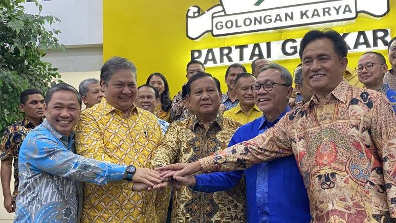 Airlangga Ungkap Ciri-ciri Satu Partai Lagi Dukung Prabowo di Pilpres 2024