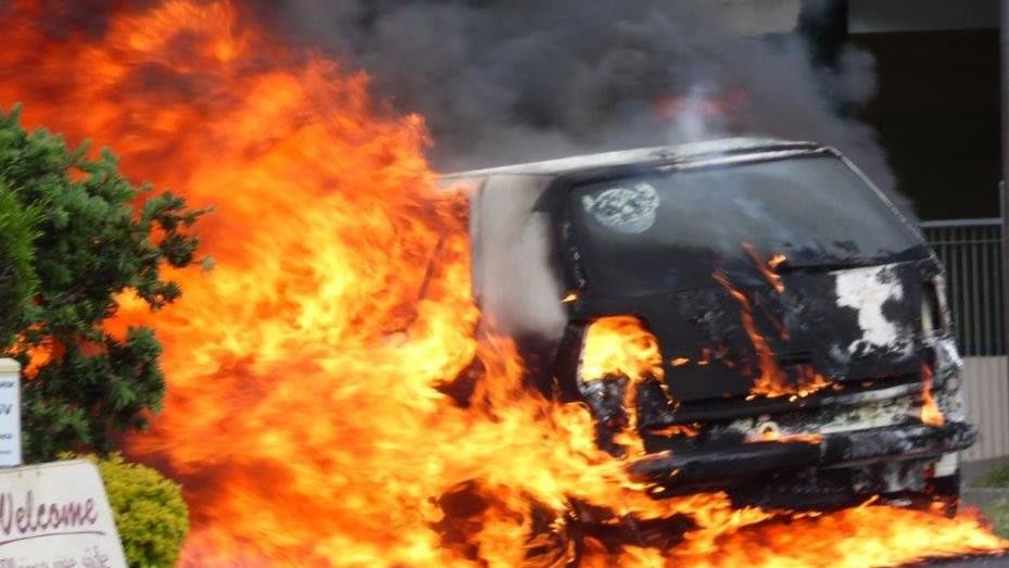 Mobil yang Mengangkut Tabung Gas 3 Kg Meledak Saat Mengisi Bensin di SPBU Cianjur