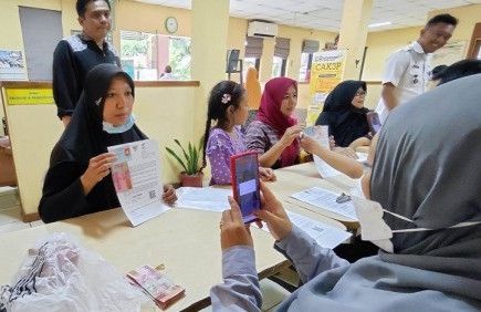 57.140 Warga Kota Tangerang Terima BLT BBM