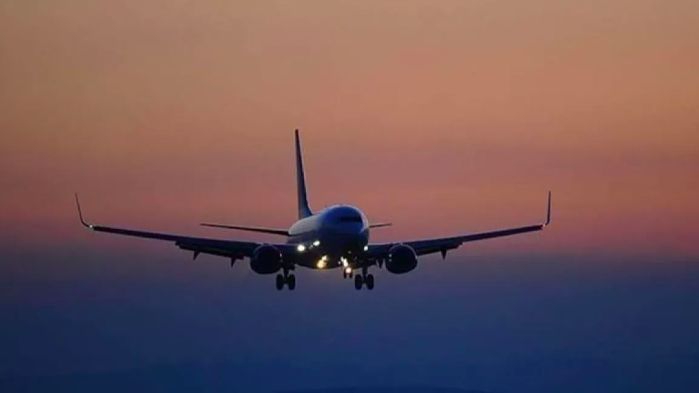 Demi Keamanan, Vietnam Airlines Sesuaikan Rute Penerbangan dan Menghindari Jalur Timur Tengah