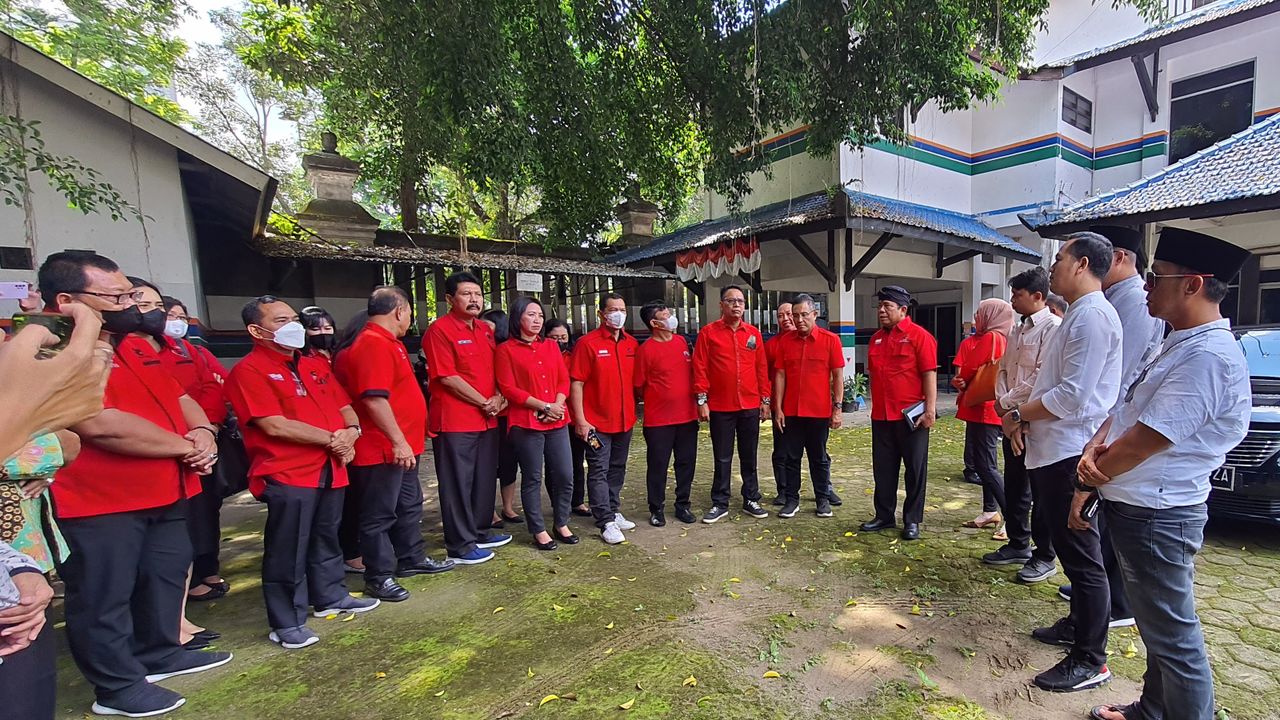Fraksi PDIP Solo Iuran untuk Pembangunan Masjid Sriwedari
