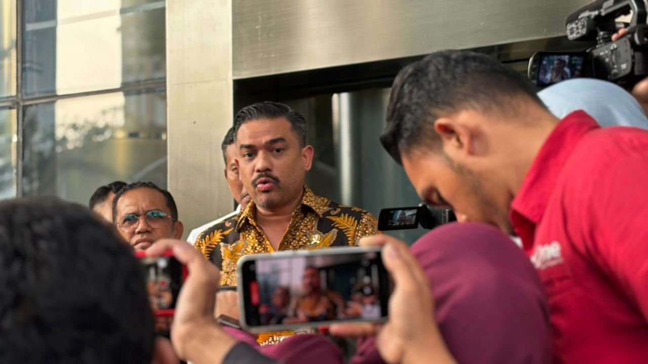 Maman Abdurrahman Sebut Istrinya ke Eropa untuk Dampingi Anak Ikut Kompetisi Pelajar