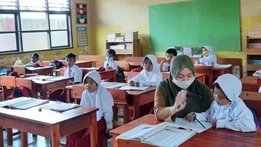 Imbau Orang Tua Murid yang Tak Kebagian Sekolah Negeri untuk Daftar di Swasta, Pemkot Tangerang: Punya Kualitas yang Sama