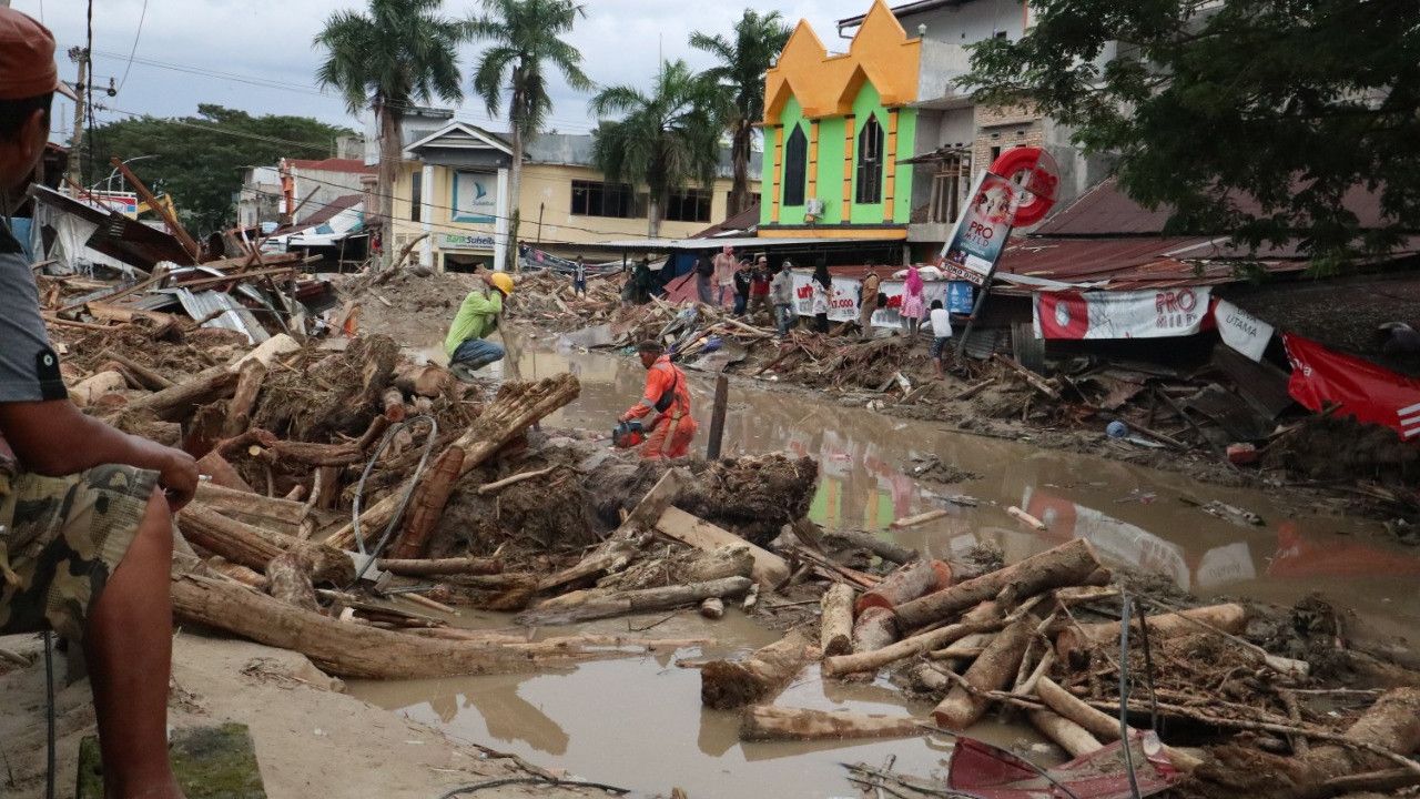 Korban Banjir Masamba Luwu Utara: 38 Meninggal Dunia, 10 Masih Hilang