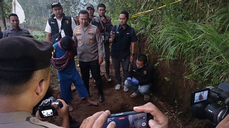 Slamet 'Dukun Pengganda Uang' di Banjarnegara Bunuh dan Kubur Korbannya Sendirian