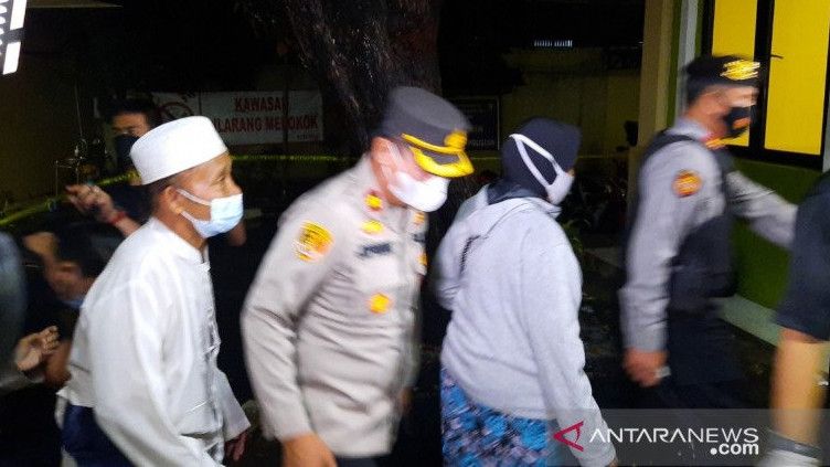 Jenazah Terduga Teroris Mabes Polri Tiba di RS Polri Kramat Jati