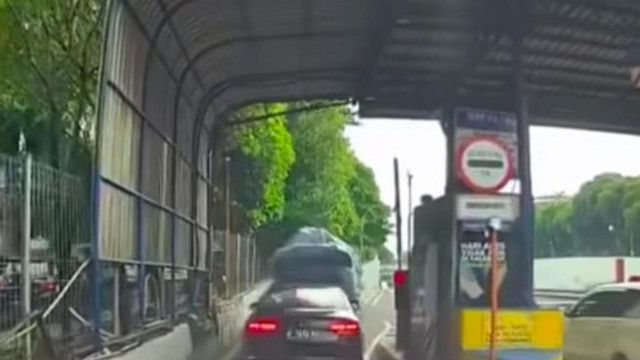 Unik, Polisi Tak Hukum Mobil Mewah Penerobos Tol Simatupang Usai Pengemudi Ngaku Depresi