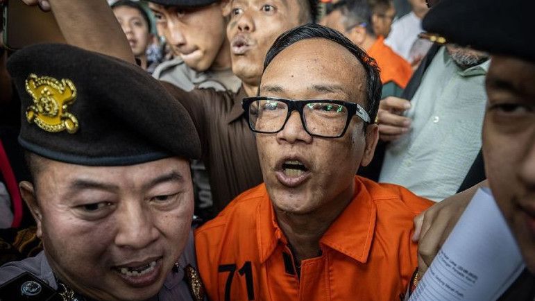 Tangisan Terasa Sia-Sia, Prabowo Resmi Copot Wamenaker Immanuel Ebenezer