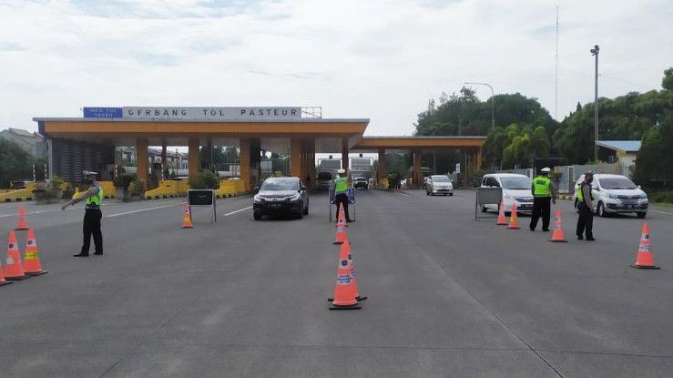 Catat! Meski Aturan Sudah Dicabut, Polisi Masih Terapkan Ganjil Genap di Lima Gerbang Tol Bandung