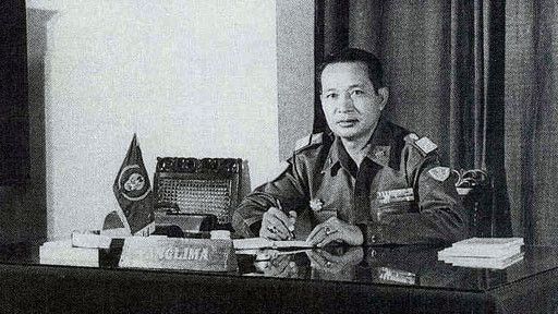Soeharto Jadi Pahlawan, Menteri HAM: Saya No Comment!