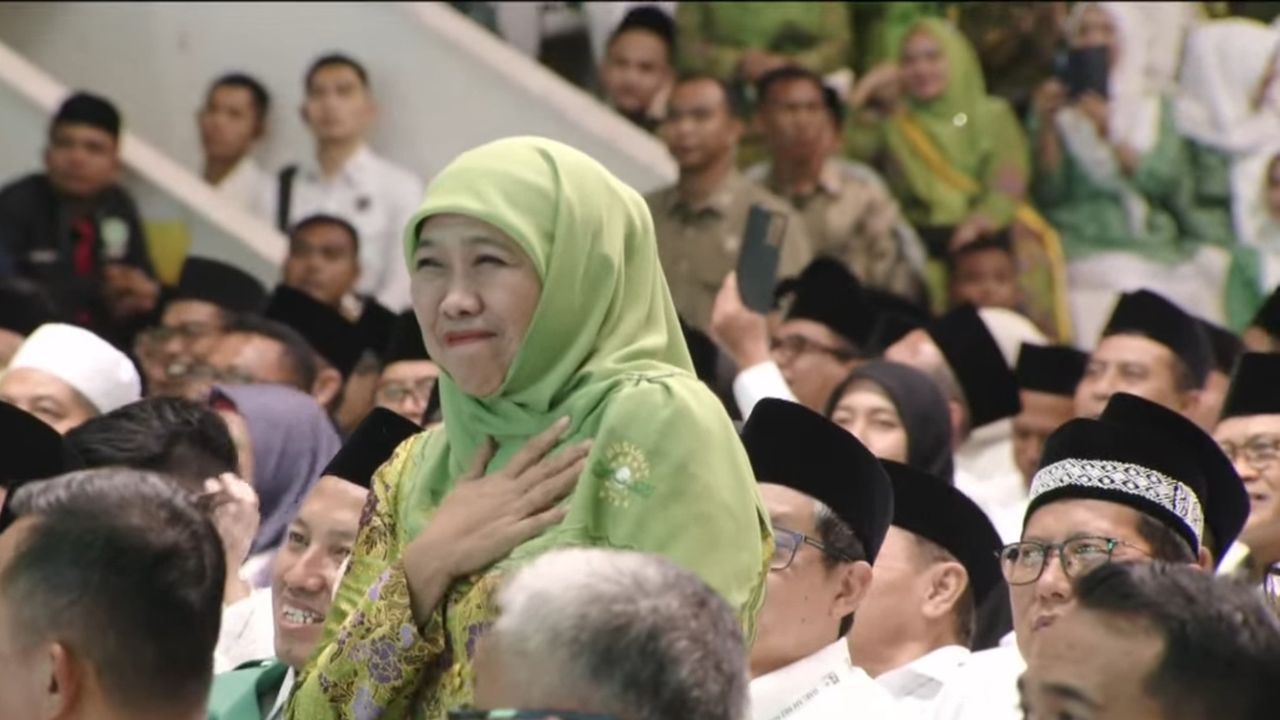 Momen Prabowo Sapa Khofifah: Selamat Terpilih Jadi Gubernur Jawa Timur