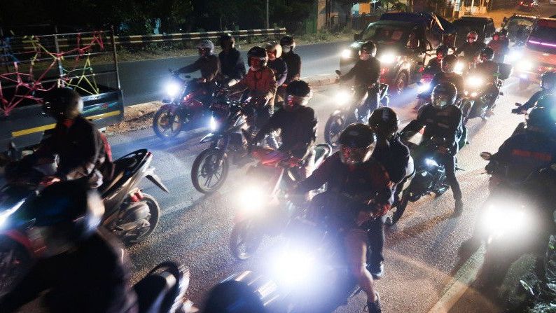 Pemudik Motor Mulai Padati Jalur Pantura