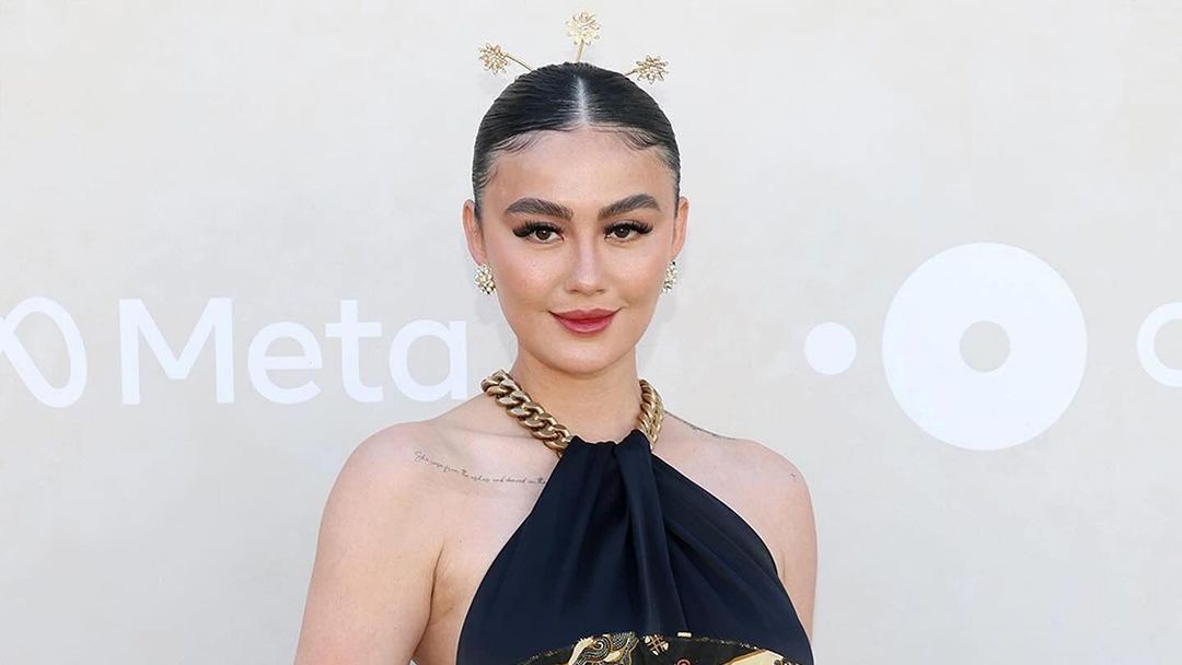 5 Potret Agnez Mo di Gold Gala 2024, Pakai Outfit Bernuansa Batik