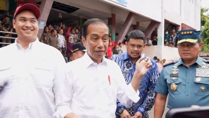 Jokowi Ungkap Situasi Politik Jelang Pilpres 2024: Sudah Menghangat, Repotnya Antarkawan Sendiri Sudah Memanas