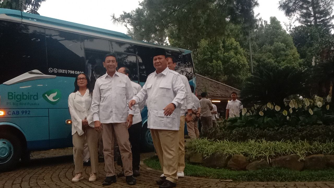 Prabowo Ajak Wiranto Gabung ke Partai Gerindra
