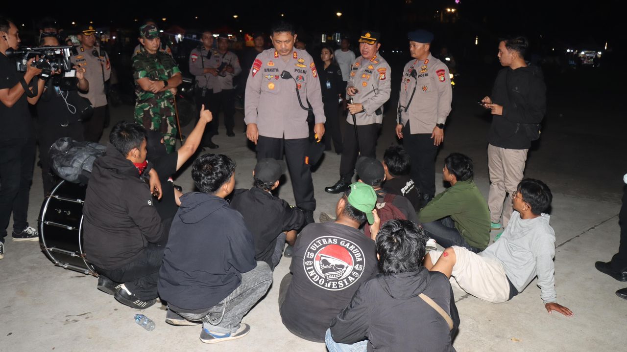 Final Piala AFF U-23 Indonesia Vs Vietnam di GBK Ricuh, 22 Suporter Ditangkap