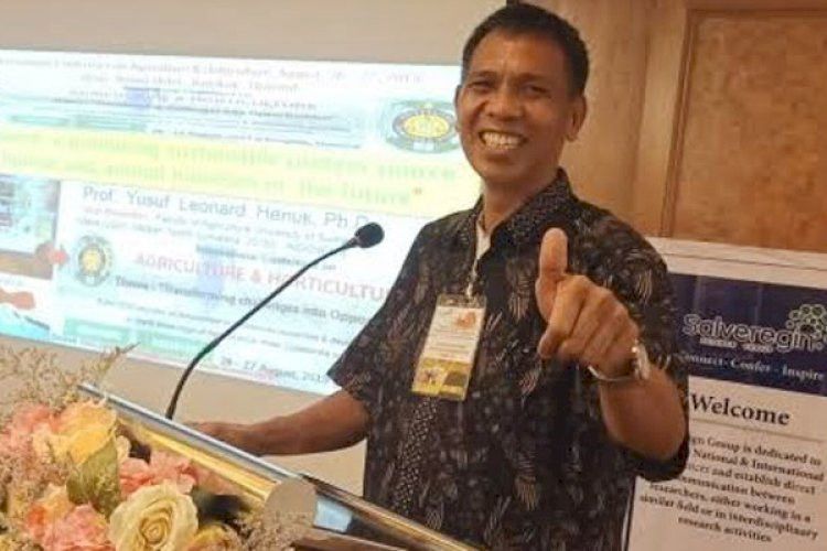 Dulu Hina Pigai, Kini Prof Yusuf Henuk Jadi Tersangka Kasus UU ITE Usai Tantang Bupati