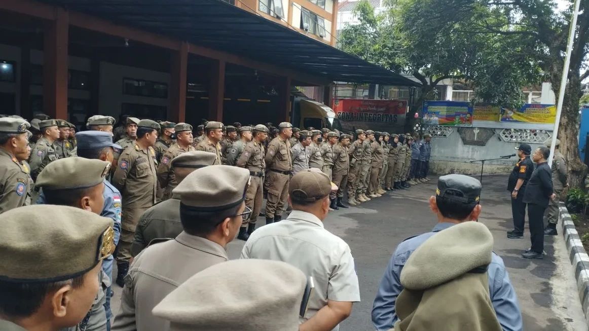 Anggota Satpol PP Garut Dukung Capres Prabowo-Gibran Disanksi Skorsing 3 Bulan dan Tidak Dapat Honor