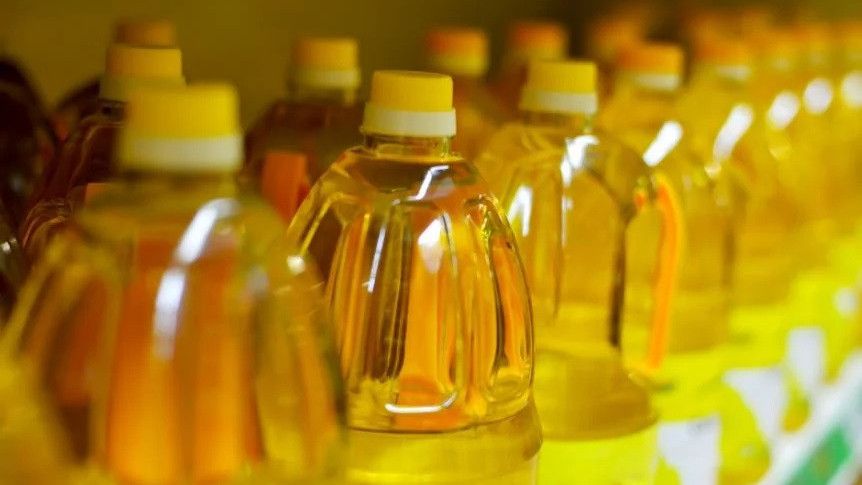 Sudah Beli Minyak Goreng Seharga Rp14 Ribu Per Liter yang Mulai Dijual Hari Ini?