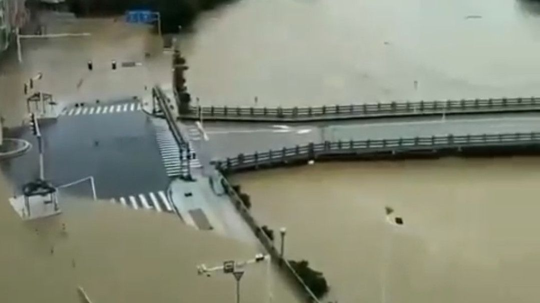 Banjir Lumpuhkan Guangdong China, 110.000 Warga Direlokasi