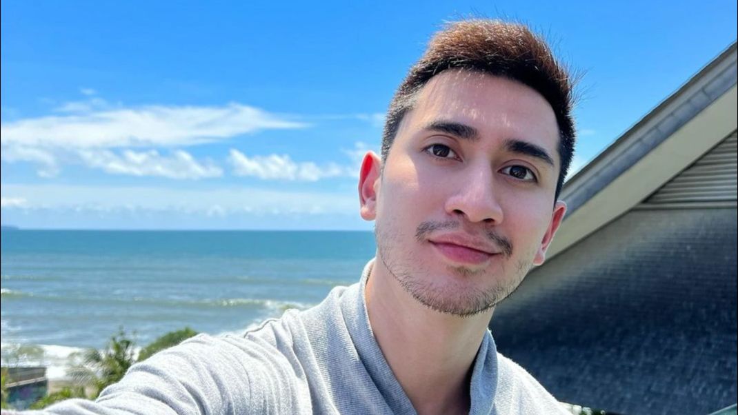 Verrell Bramasta Akui Belum Menganggap Ferry Irawan sebagai Calon Ayah, Ini Alasannya..