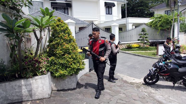 KPK Sita Uang Rp2,8 Miliar dan 2 Senpi dari Rumah Pribadi Kadis PUPR Sumut Nonaktif Topan Obaja Putra Ginting