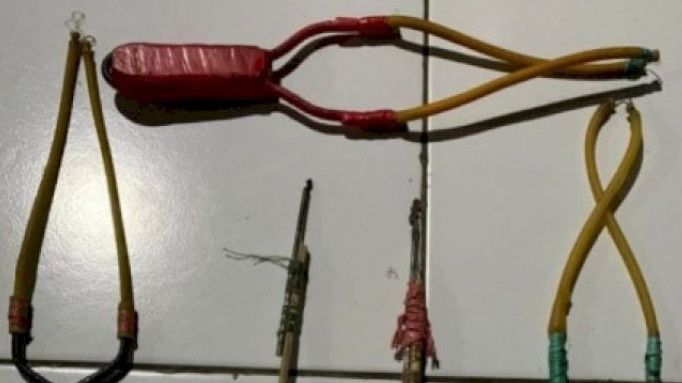 Remaja Makassar Panah Warga Maros yang Berada Depan Rumahnya, Ngeri