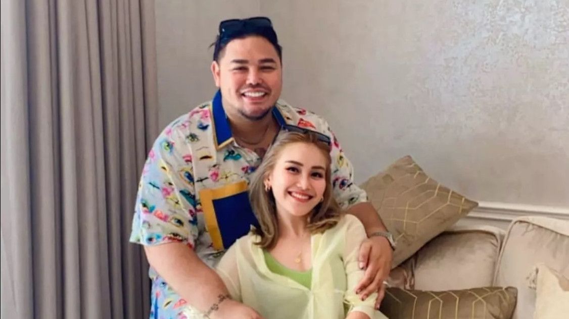 Ayu Ting Ting Ngamuk ke Ivan Gunawan Usai Dituding Ikut Campur Urusan Orang Lain