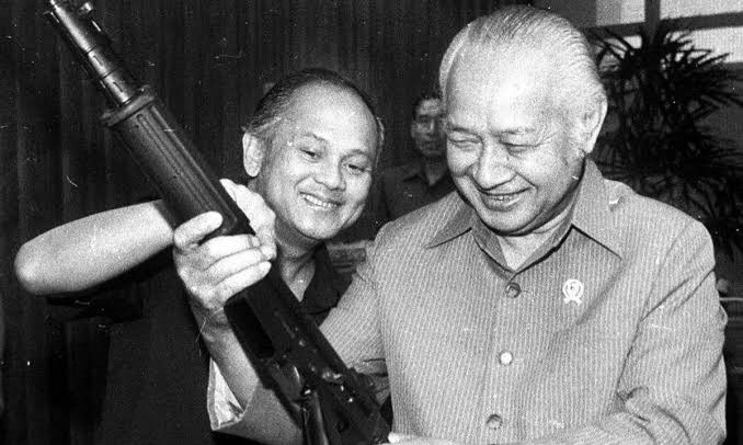 Usulan Gelar Pahlawan untuk Soeharto Dikritik, Mensos: Kami Dengarkan