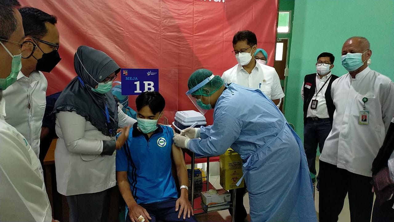 Dosis Ketiga Vaksin Sinovac, Epidemiolog: Indonesia Belum Prioritas