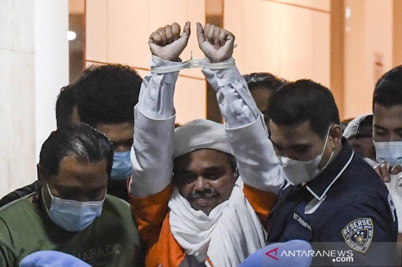 Kado Akhir Tahun yang Tak Dirindukan Rizieq Shihab