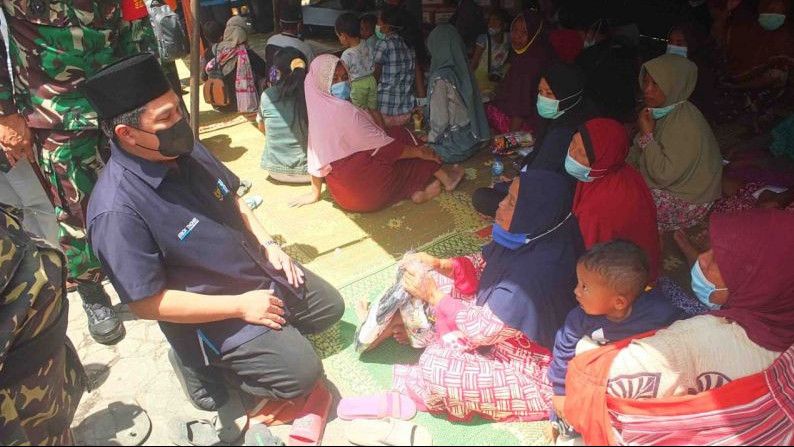 Aksi Erick Thohir Janjikan Beasiswa untuk Anak Korban Erupsi Semeru