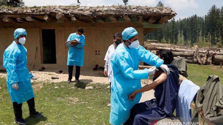 Rekor, India Berhasil Suntikkan 10 Juta Dosis Vaksin dalam Sehari