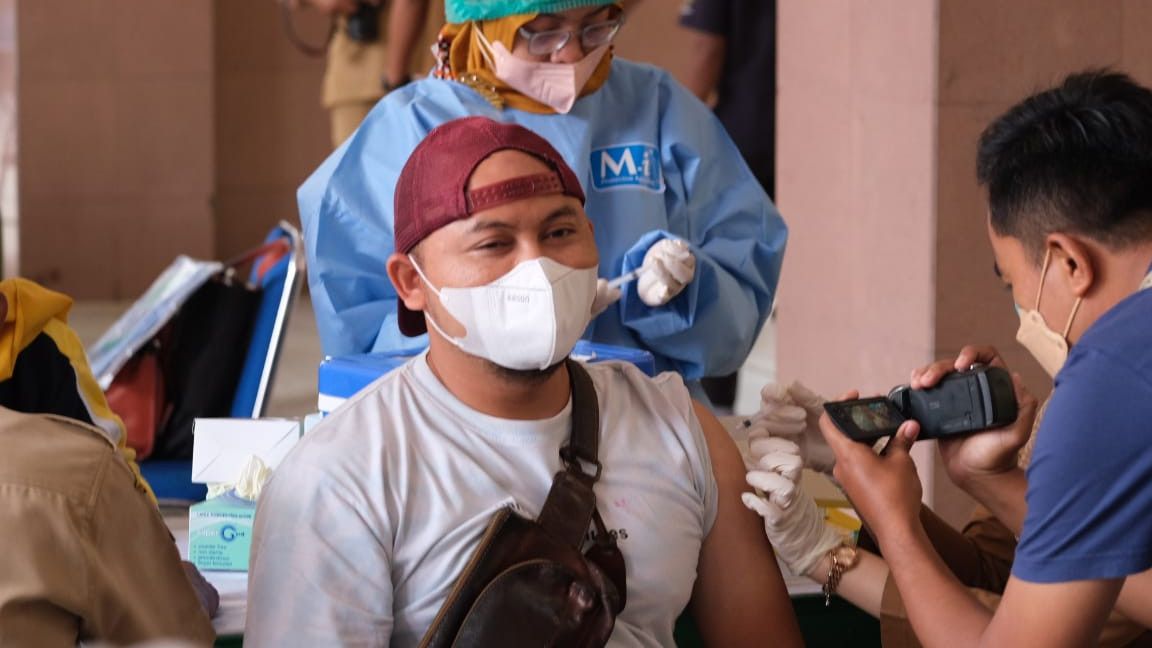 Omicron Mengganas, Vaksinasi Booster di Tangerang Sasar 12 Ribu Orang