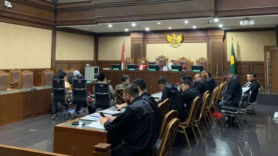 Baca Duplik di Hadapan Majelis Hakim, Terdakwa Korupsi Tol MBZ Minta Dibebaskan