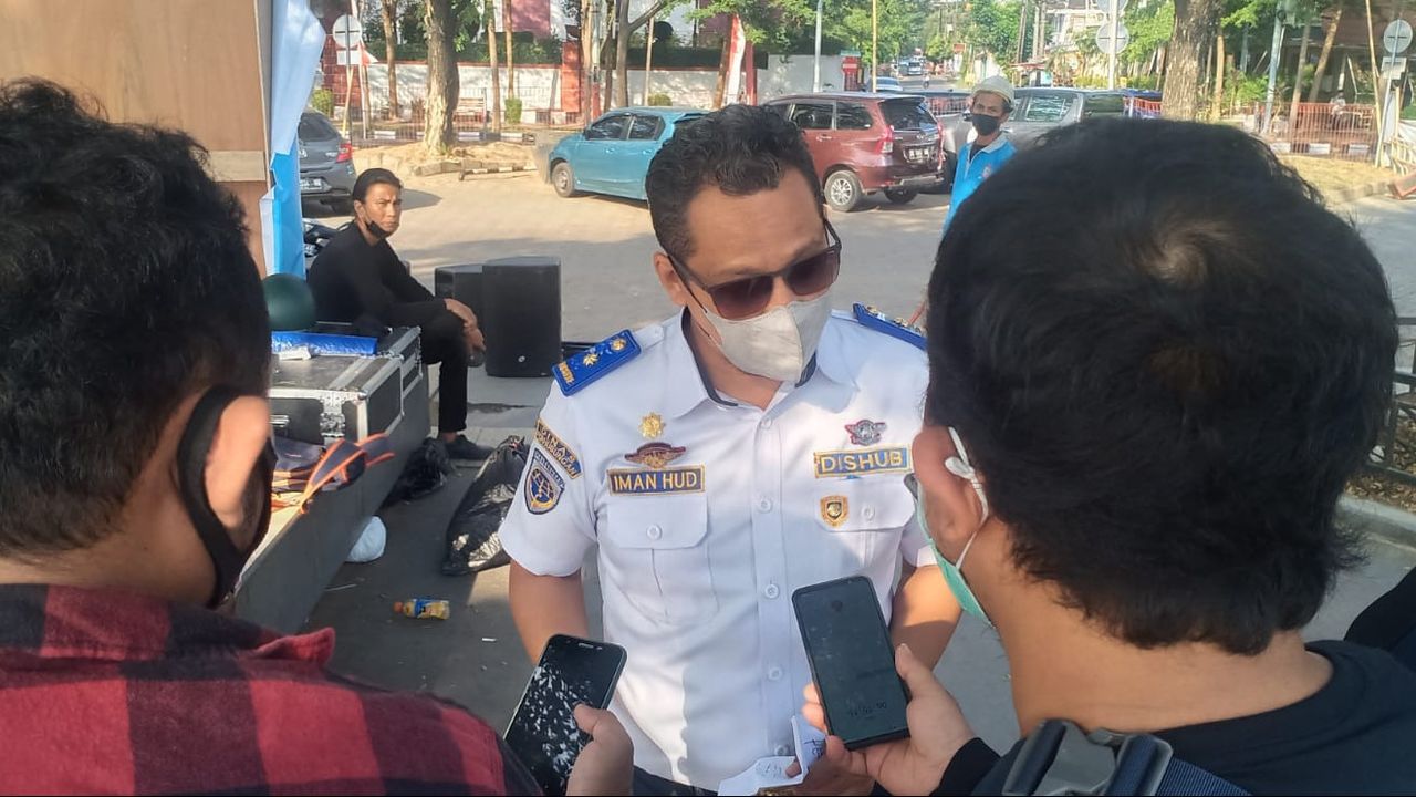 Status Makassar Jadi 'Zona Kuning', Walkot Danny Puji Program Dishub Swab On The Road